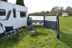 Maypole 3 Panel Windbreak Air (Single Point Inflation) 5 Maypole 3 Panel Windbreak Air (Single Point Inflation) -Outdoor Camping Store k124f3c3d256d52d89248184761864fb4