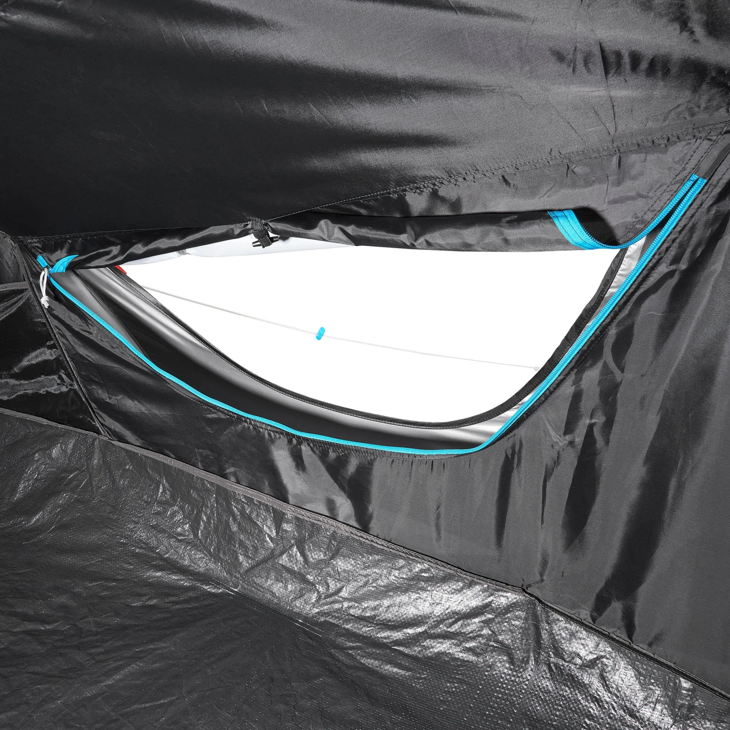 Quechua 2 Man Pop-Up Blackout Tent 18 Quechua 2 Man Pop-Up Blackout Tent - Image 18