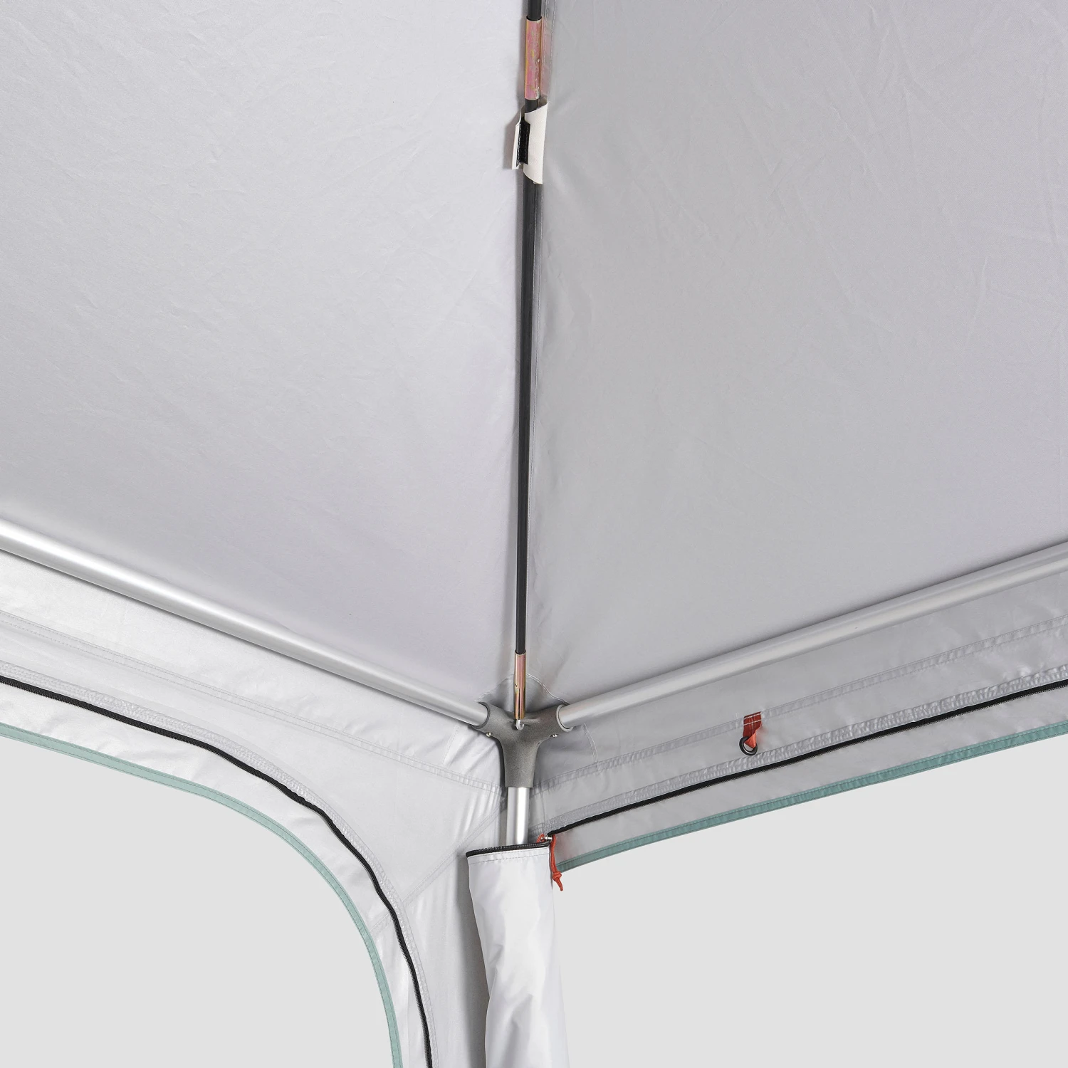 Quechua 10 Man Camping Living Room - Arpenaz Base Fresh 12 Quechua 10 Man Camping Living Room - Arpenaz Base Fresh - Image 12