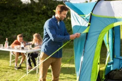 Coleman Castle Pines 4 BlackOut Tent 13 Coleman Castle Pines 4 BlackOut Tent -Outdoor Camping Store k778b40b570c8aa1328ae91864393a1a7